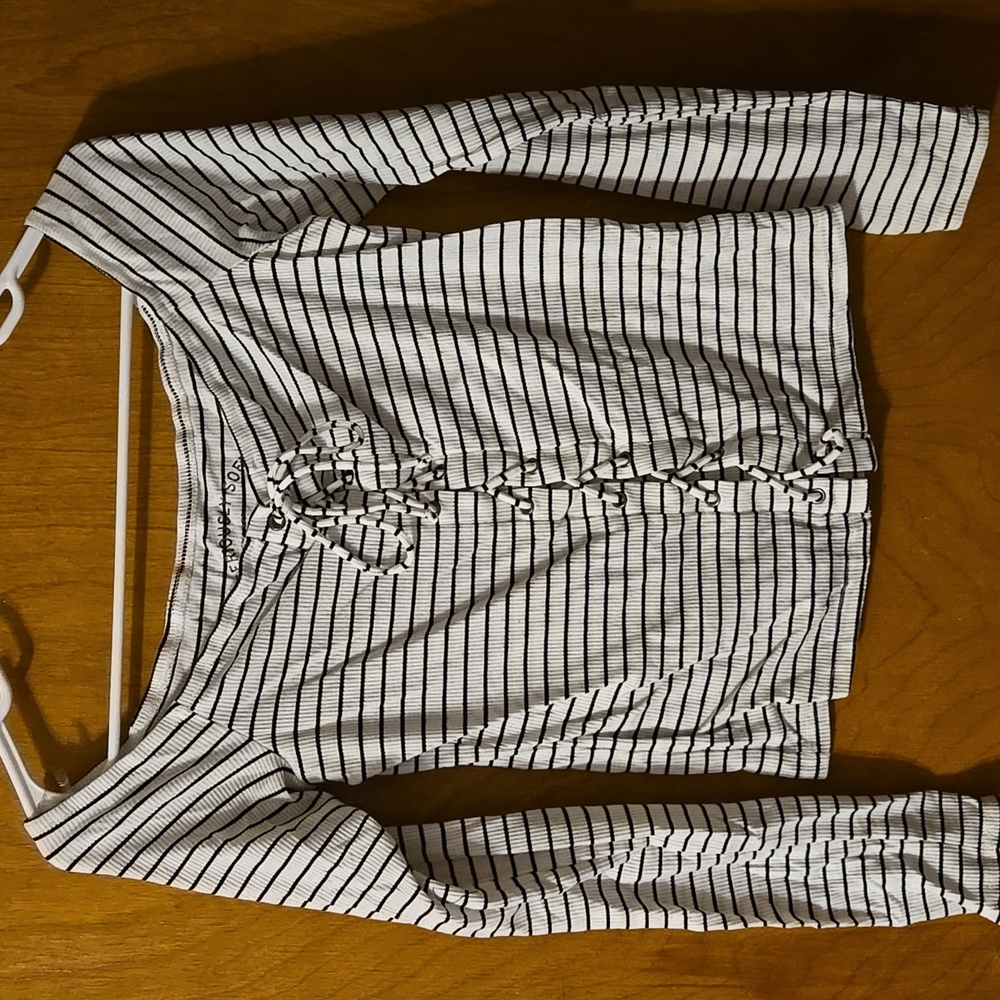 Lomg Sleeve Boat Top Size Large: D
